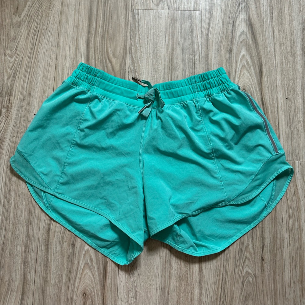 Lululemon Athletica Hotty Hot short - low rise 4 inch Teal